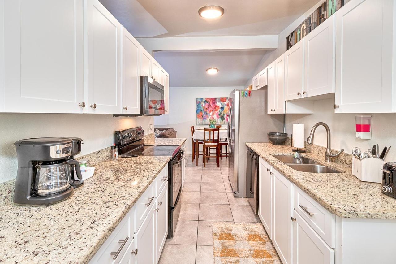 4-Bedroom Comfort Ybor City, Close To Everything Tampa Exterior photo